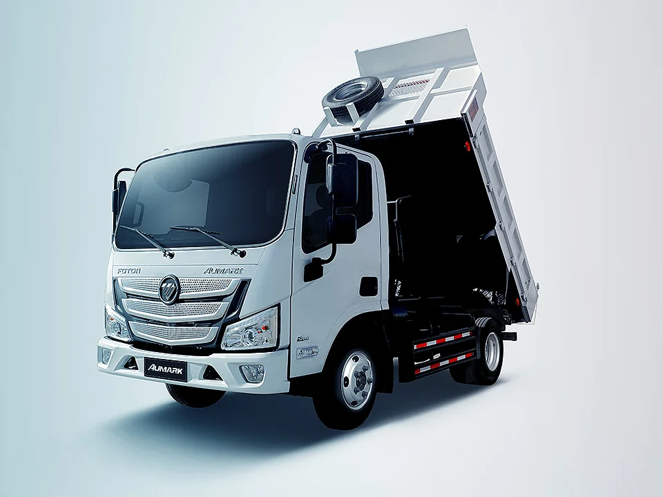 Aumark S com implemento basculante