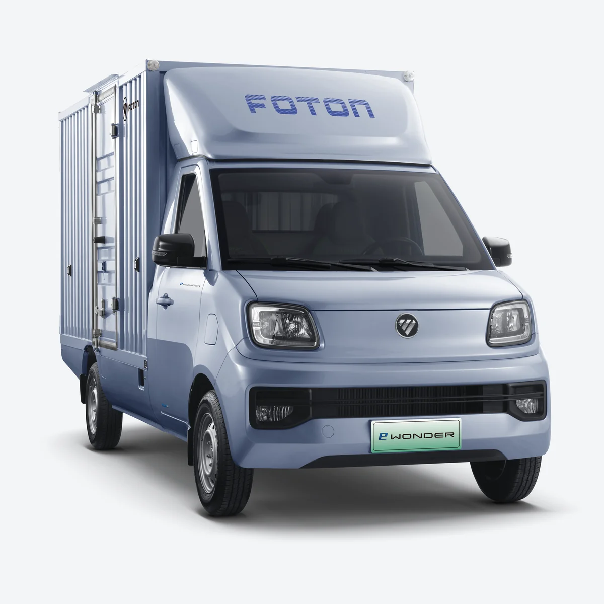 Foton eWonder com baú em vista 3/4 frontal