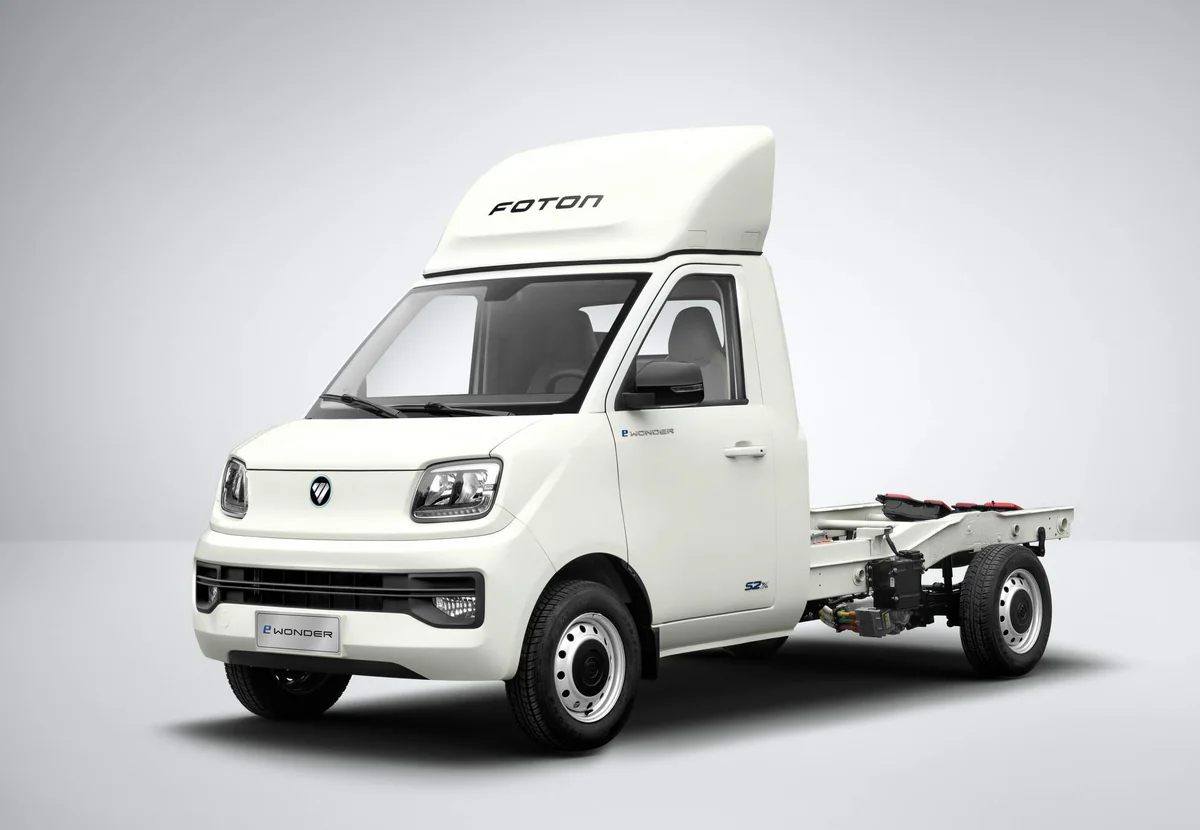Foton eWonder chassi-cabine em vista 3/4