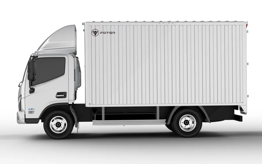 Foton eAumark 9 com baú em vista lateral