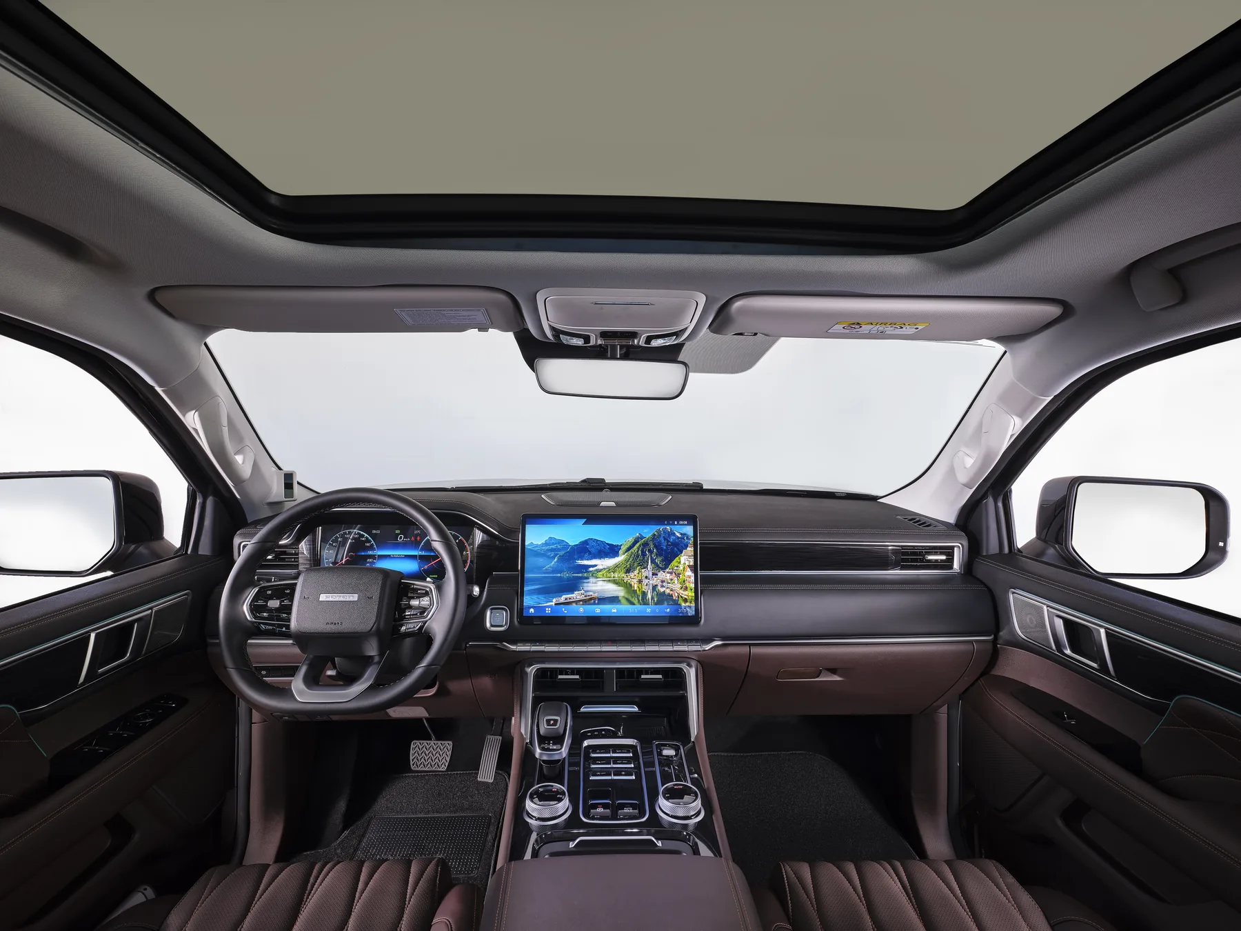 Interior premium da Tunland 2026
