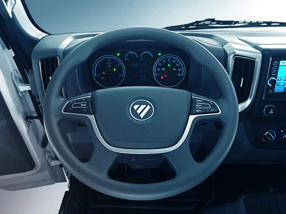 Volante multifunções e painel do Aumark S